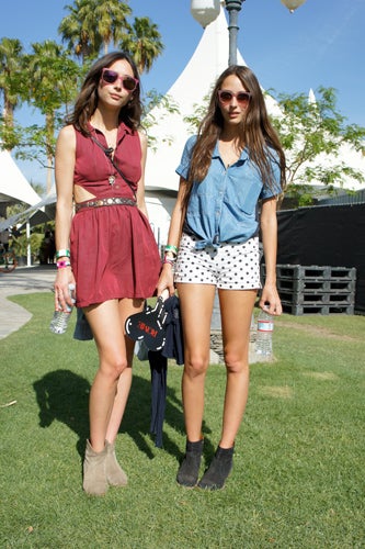 Coachella street style 2011- sisters